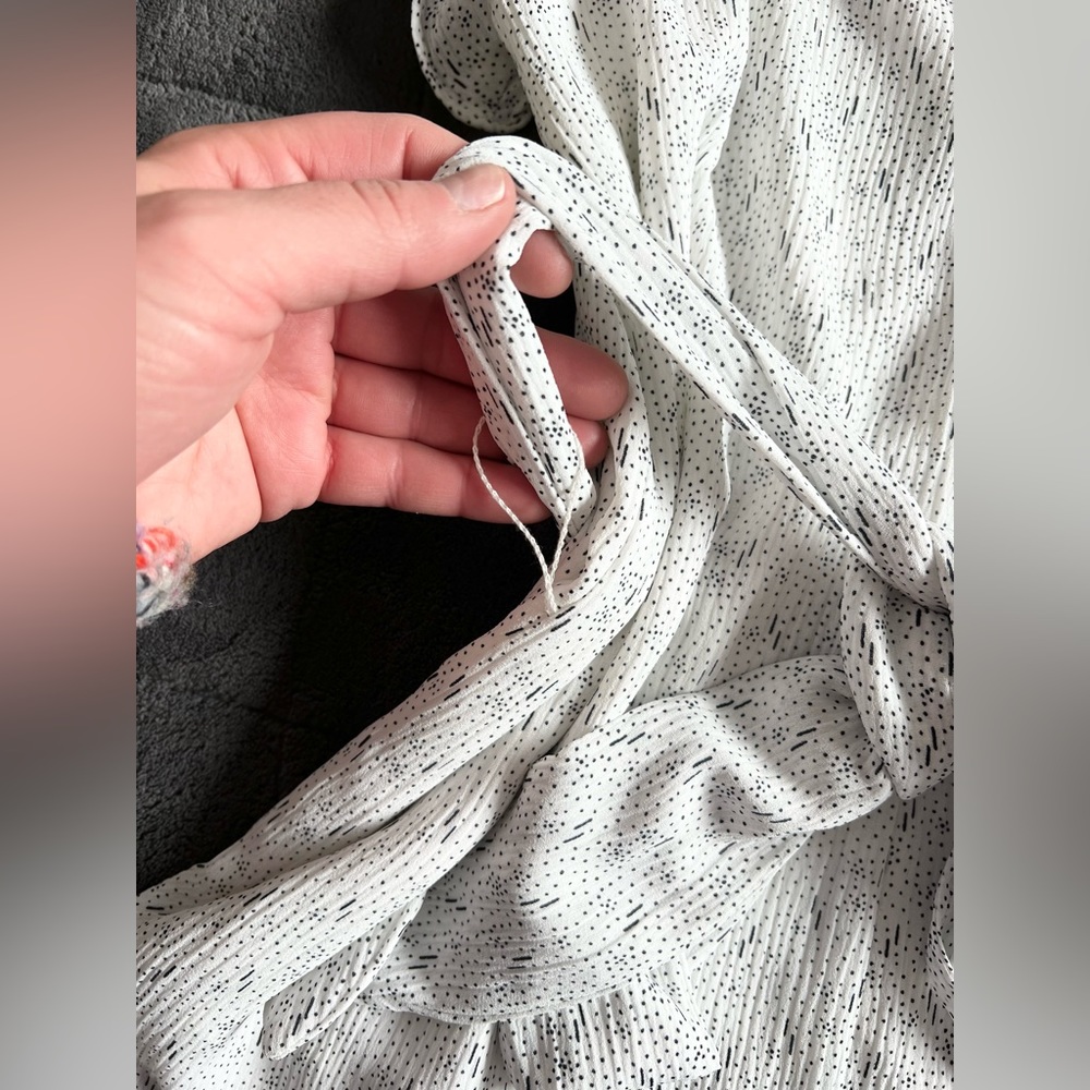 LOFT blouse - Picture 6 of 7